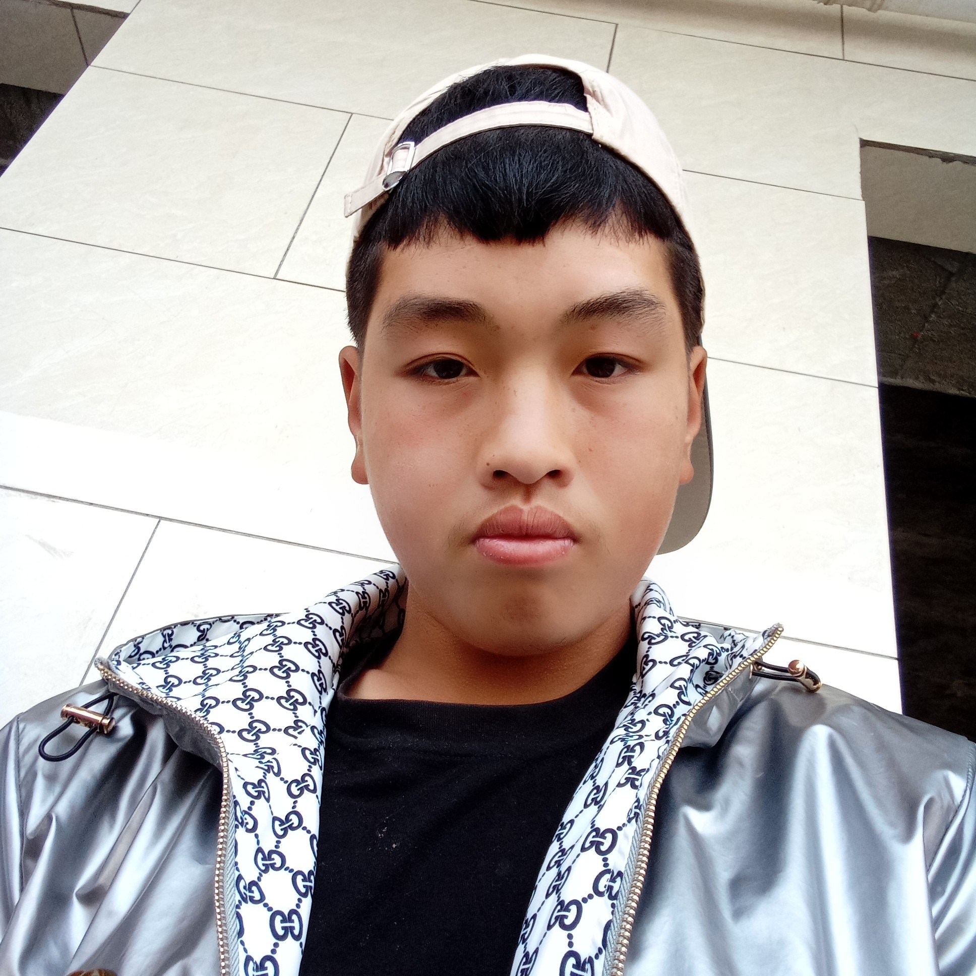 安静扯大地的照片