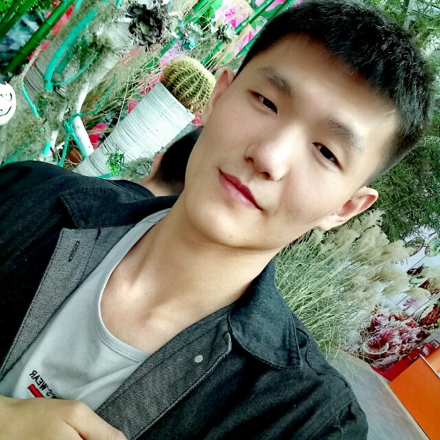 眼睛大乌龟的照片