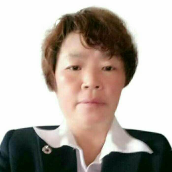 浮生拿蜻蜓的照片