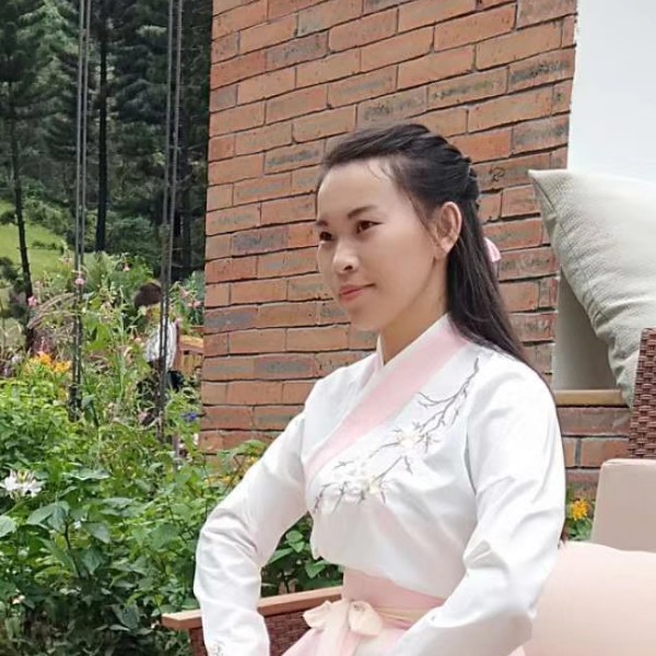 只辈子跟定你了。的照片