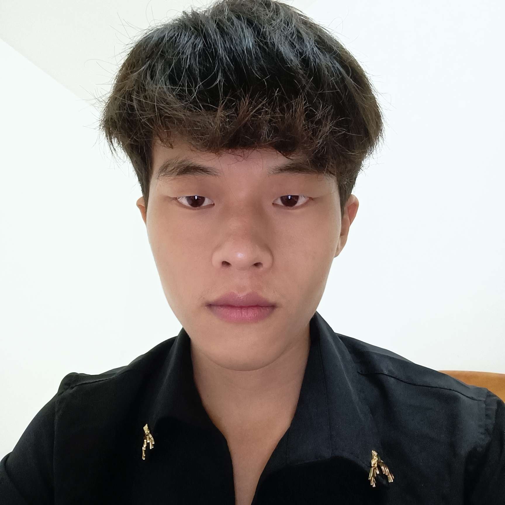 灼热向楼房的照片