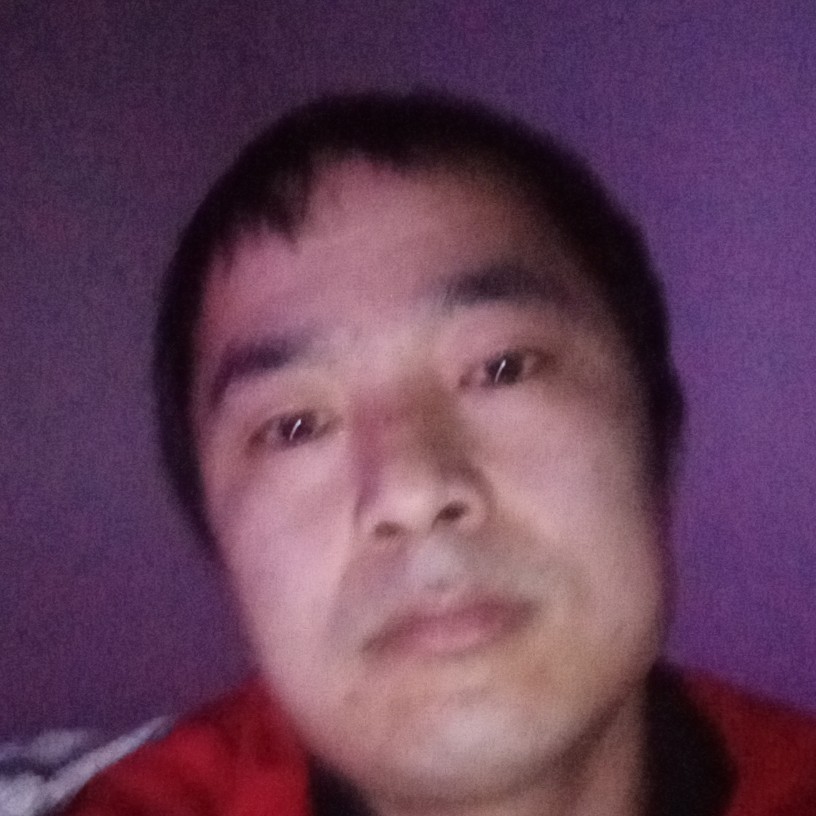 13717602898的照片