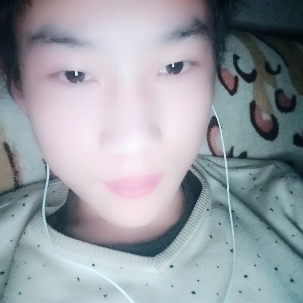 小满在这的照片