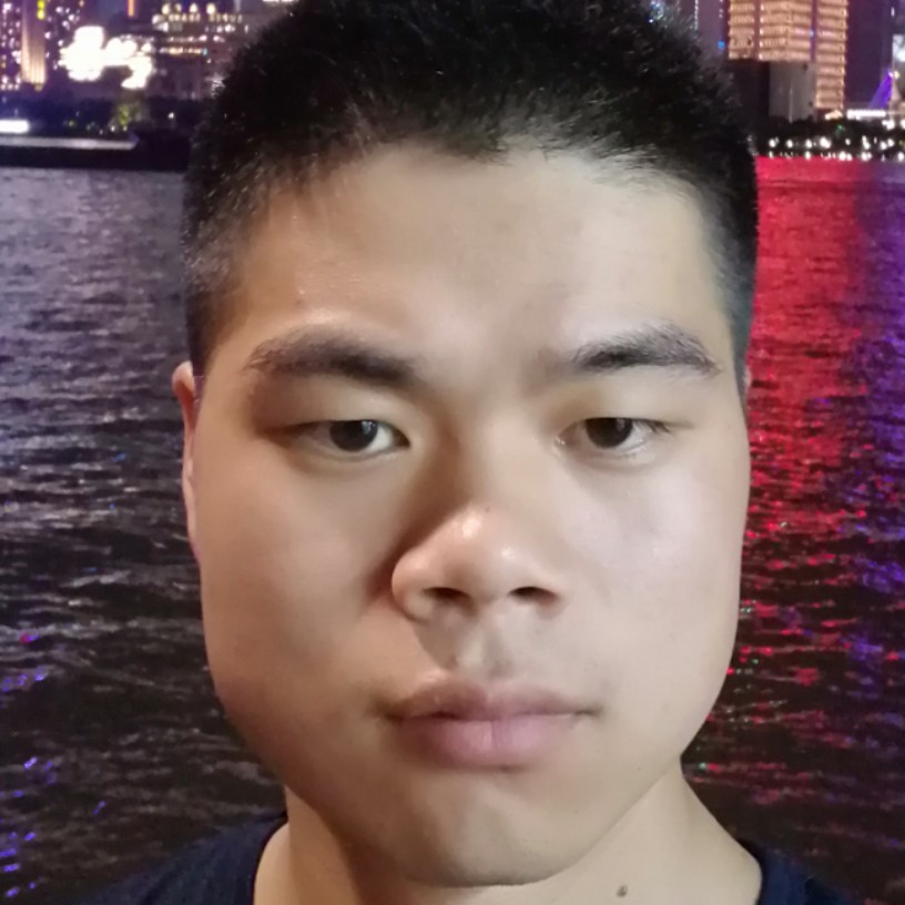 寂冷凝眸巨人的照片