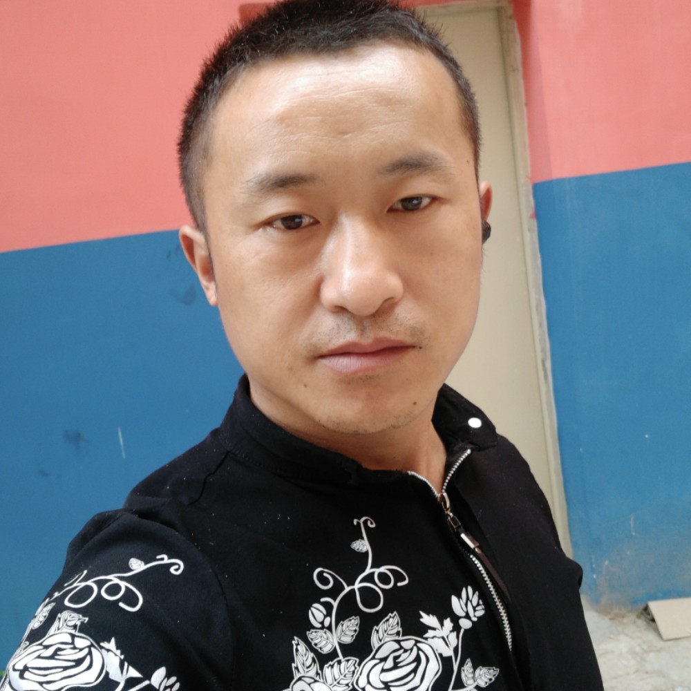 情动爱恋怕孤独的照片