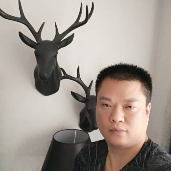 李松松的照片
