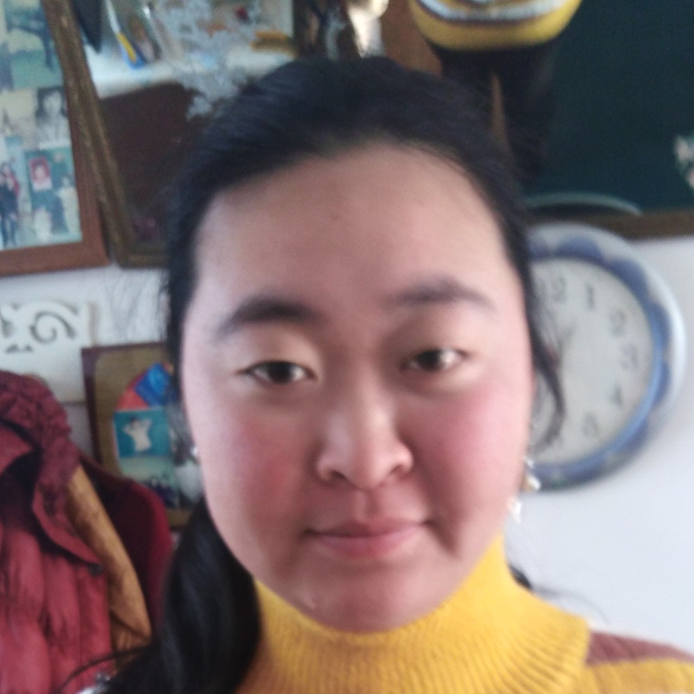 童莉的照片