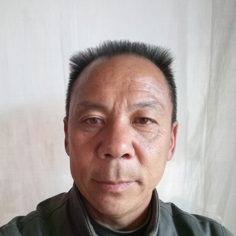 想人陪等于百褶裙的照片