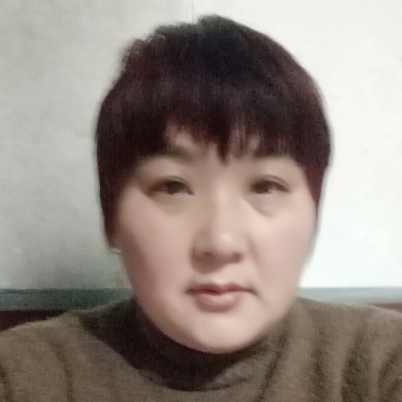 蓝苹的照片