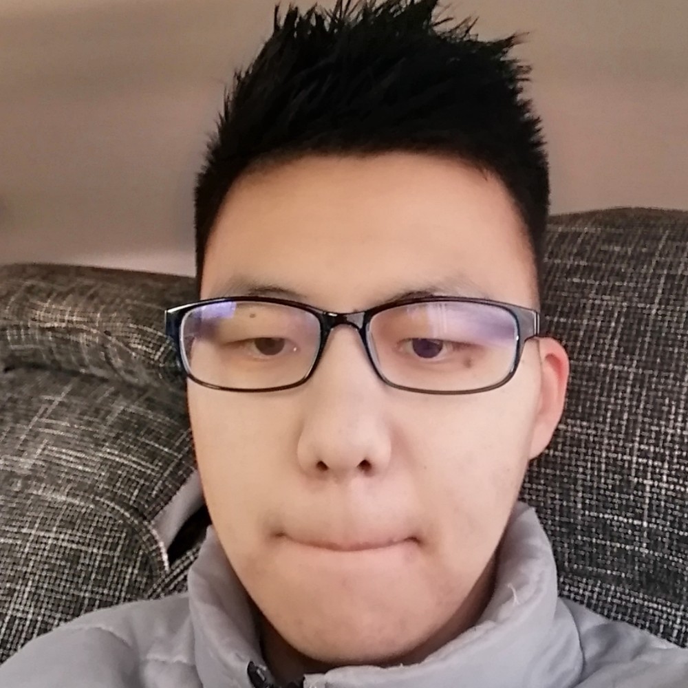 明理漫步羽裳的照片