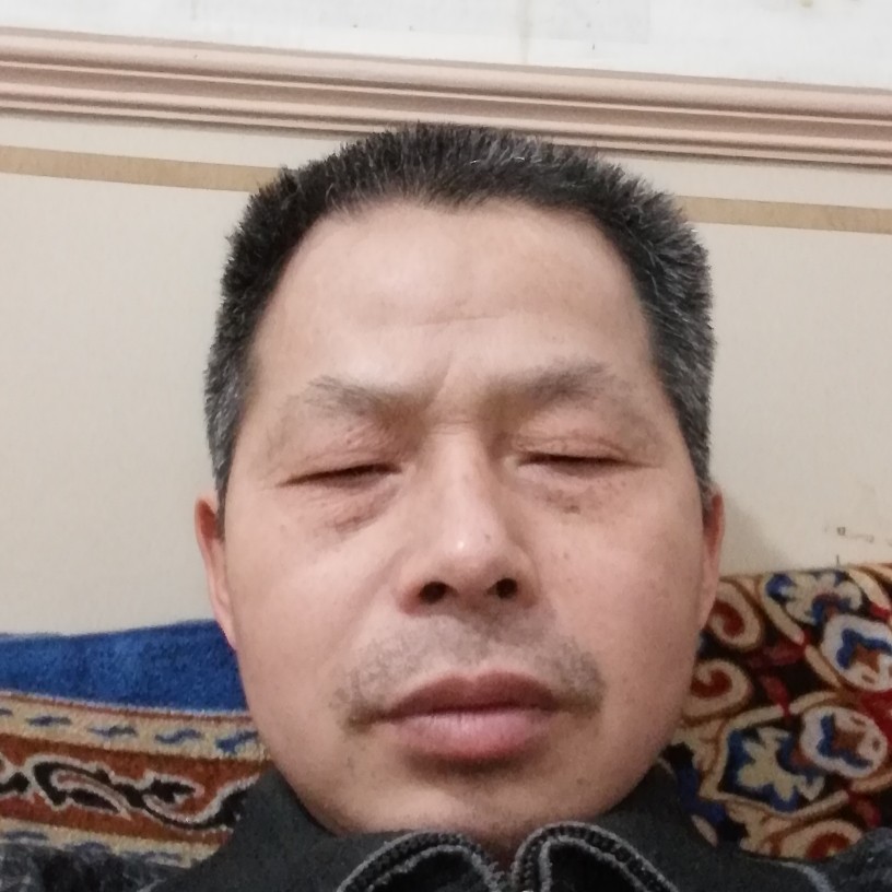 爱笑眼睛拼搏的照片