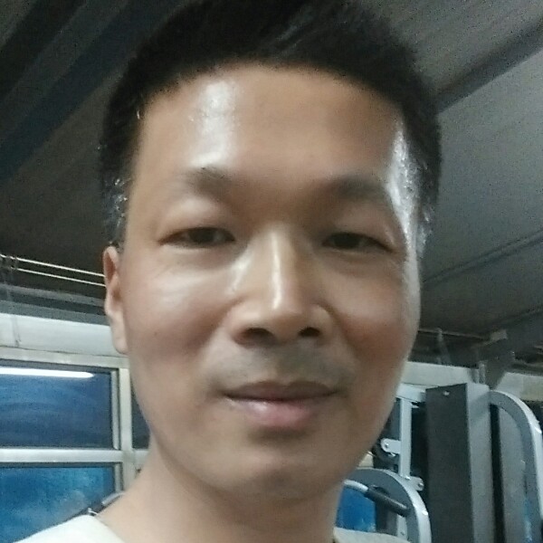 郑时兴的照片