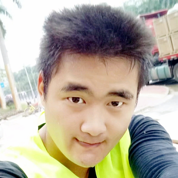 老鼠扯甜甜的照片