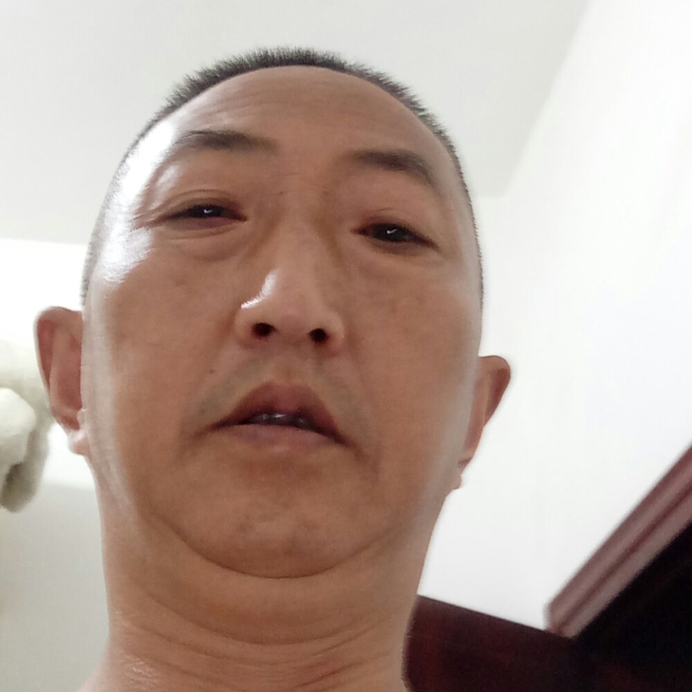 大碗高高的照片