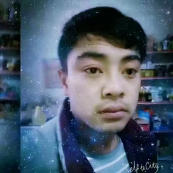 经春华的照片