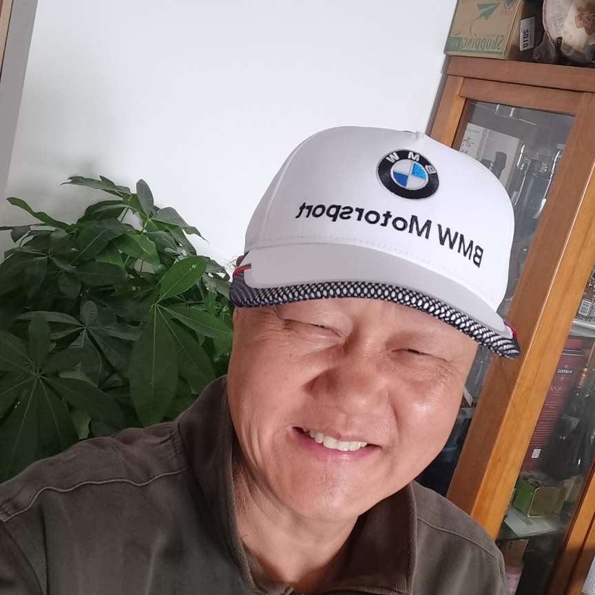 深情等于彩虹的照片