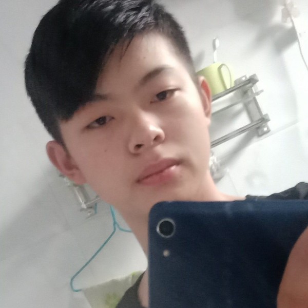 优秀蓝天的照片