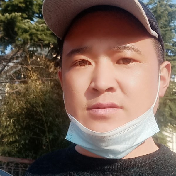 小妞不舍的照片