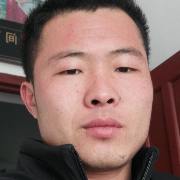 跳跳糖故意刘坤的照片