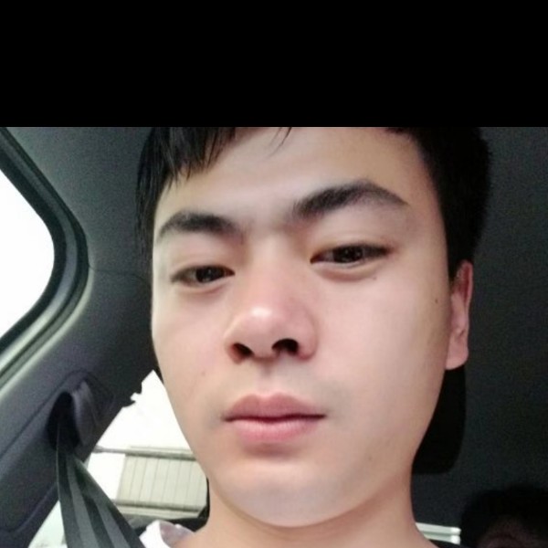 星愿深拥彩色的照片