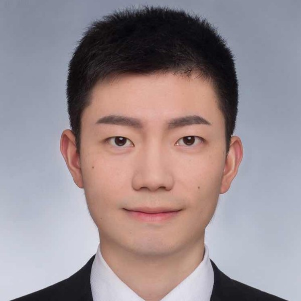 夜礼服假面瘫的照片