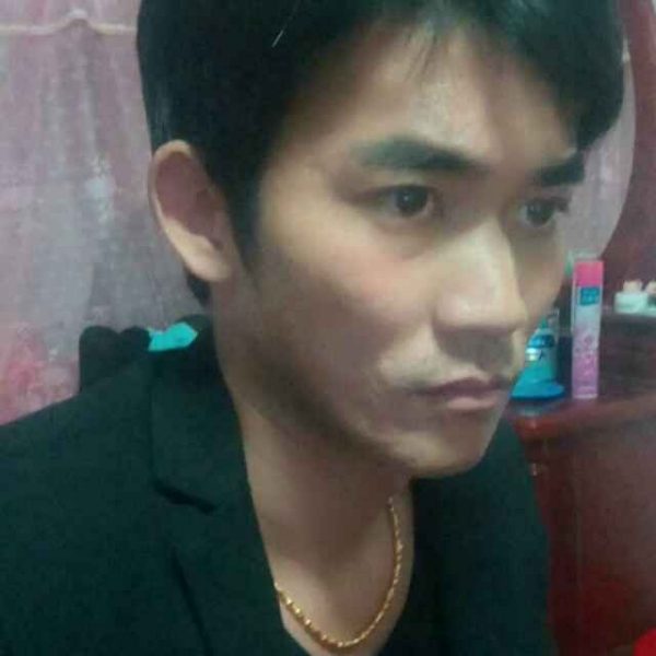 谈情不如逗狗℡的照片