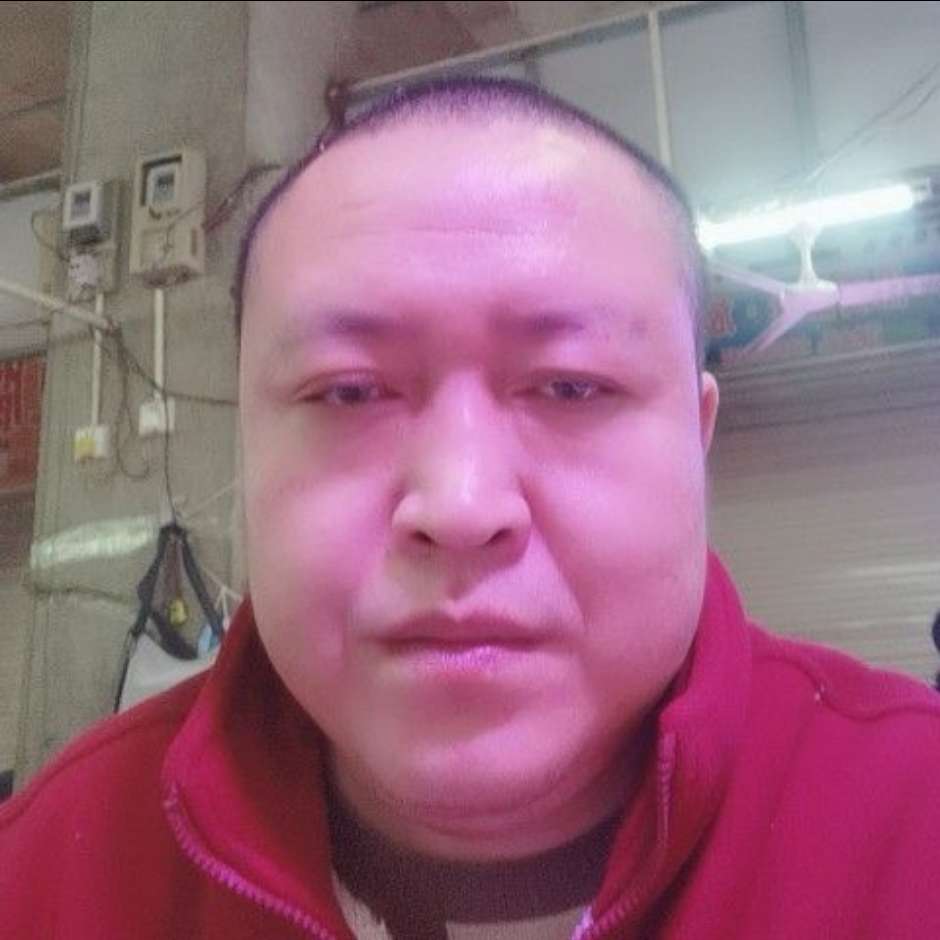 大钢炮xh的照片