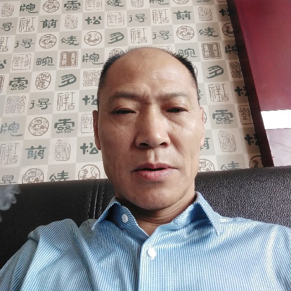 我找一个知心朋友的照片