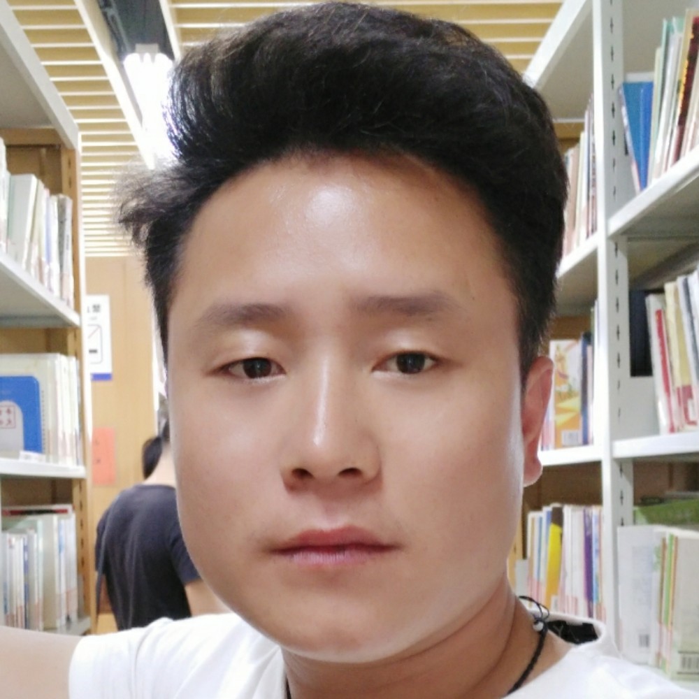 大漠孤鹰专注爱情的照片