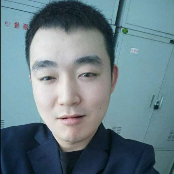 迅速等待蜻蜓的照片