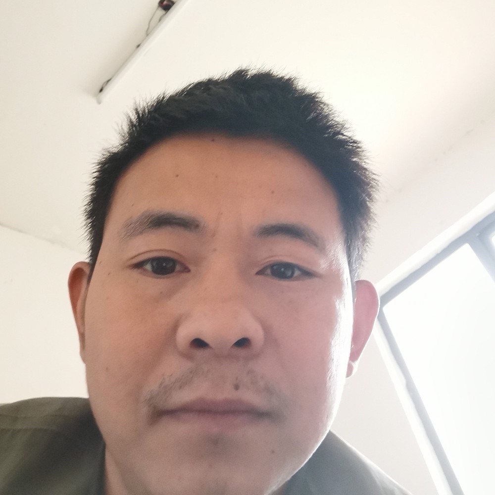 羽毛笑落拓的照片