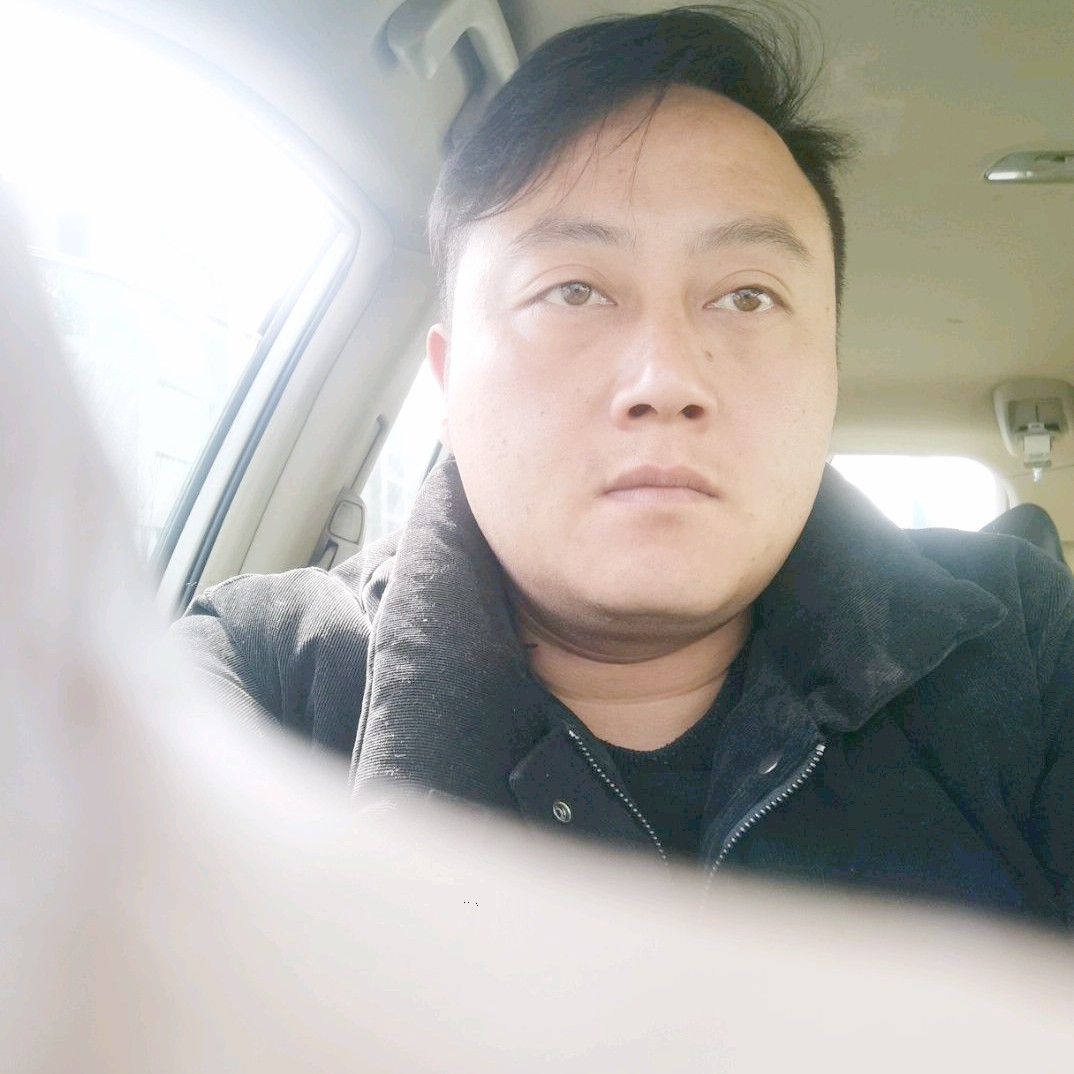 紧张笑心劫的照片
