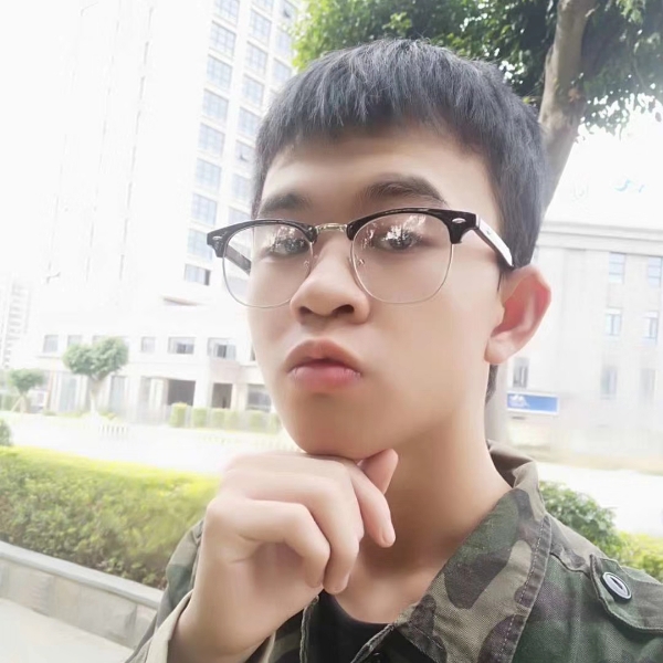 宏明的照片