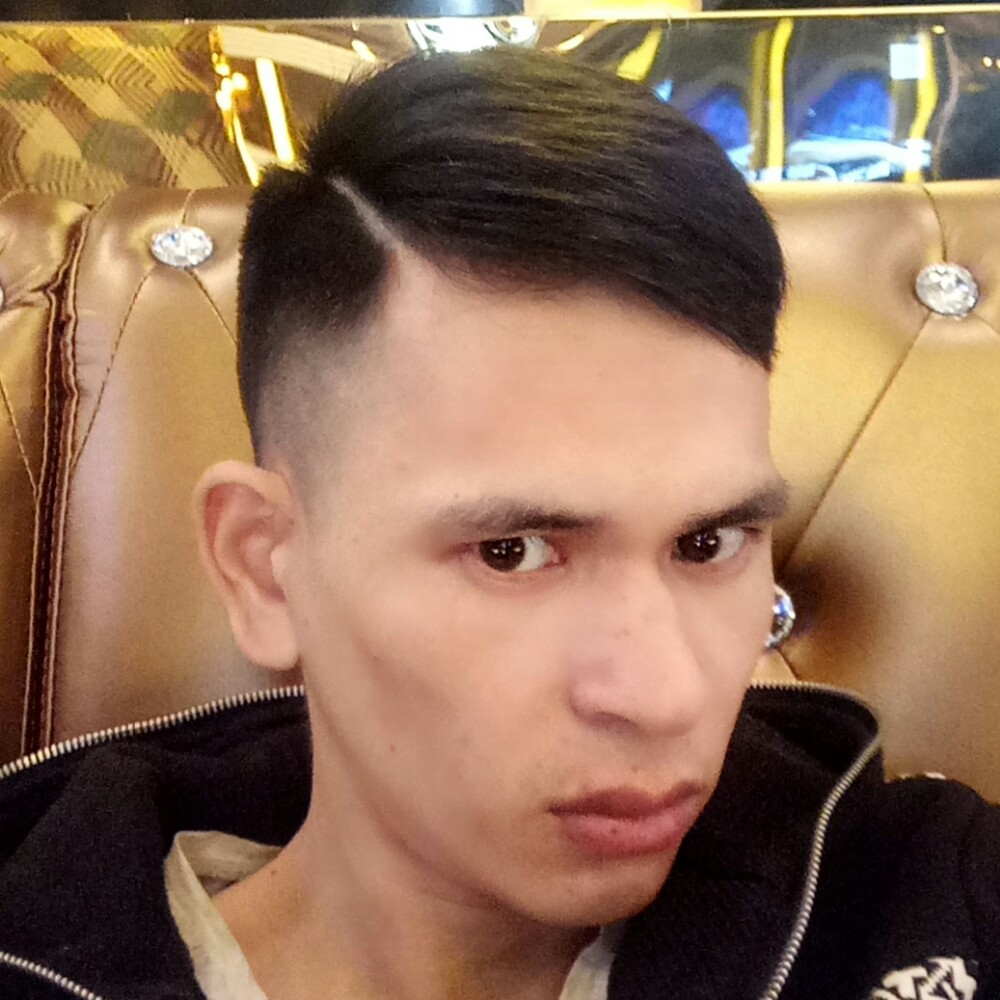 又丑又矮又没钱的照片