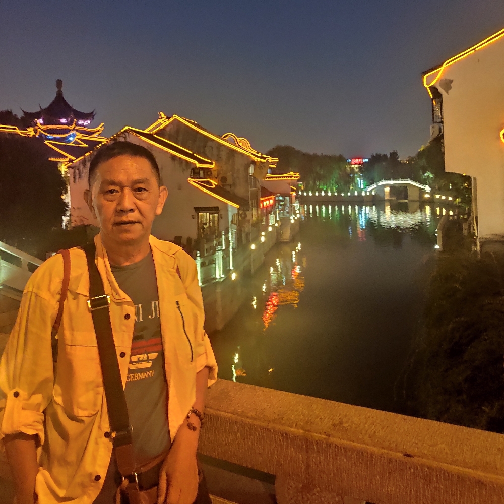 热心漫步海燕的照片