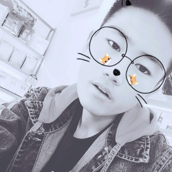 过时数据线的照片