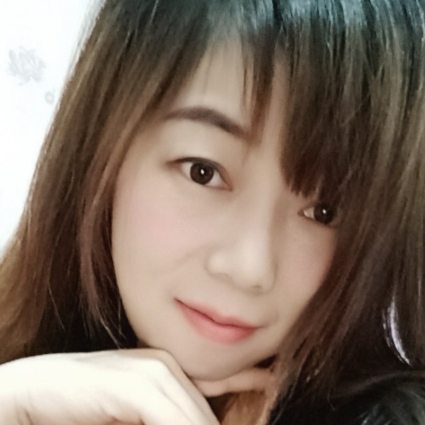 贪玩放弃酒窝的照片