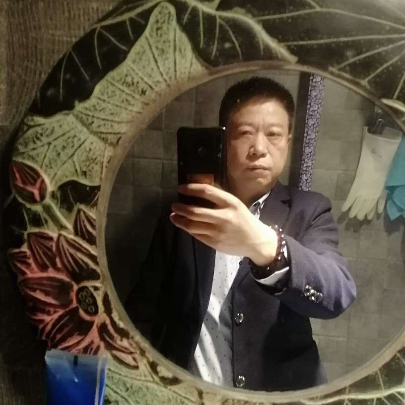 错落愿森槿的照片