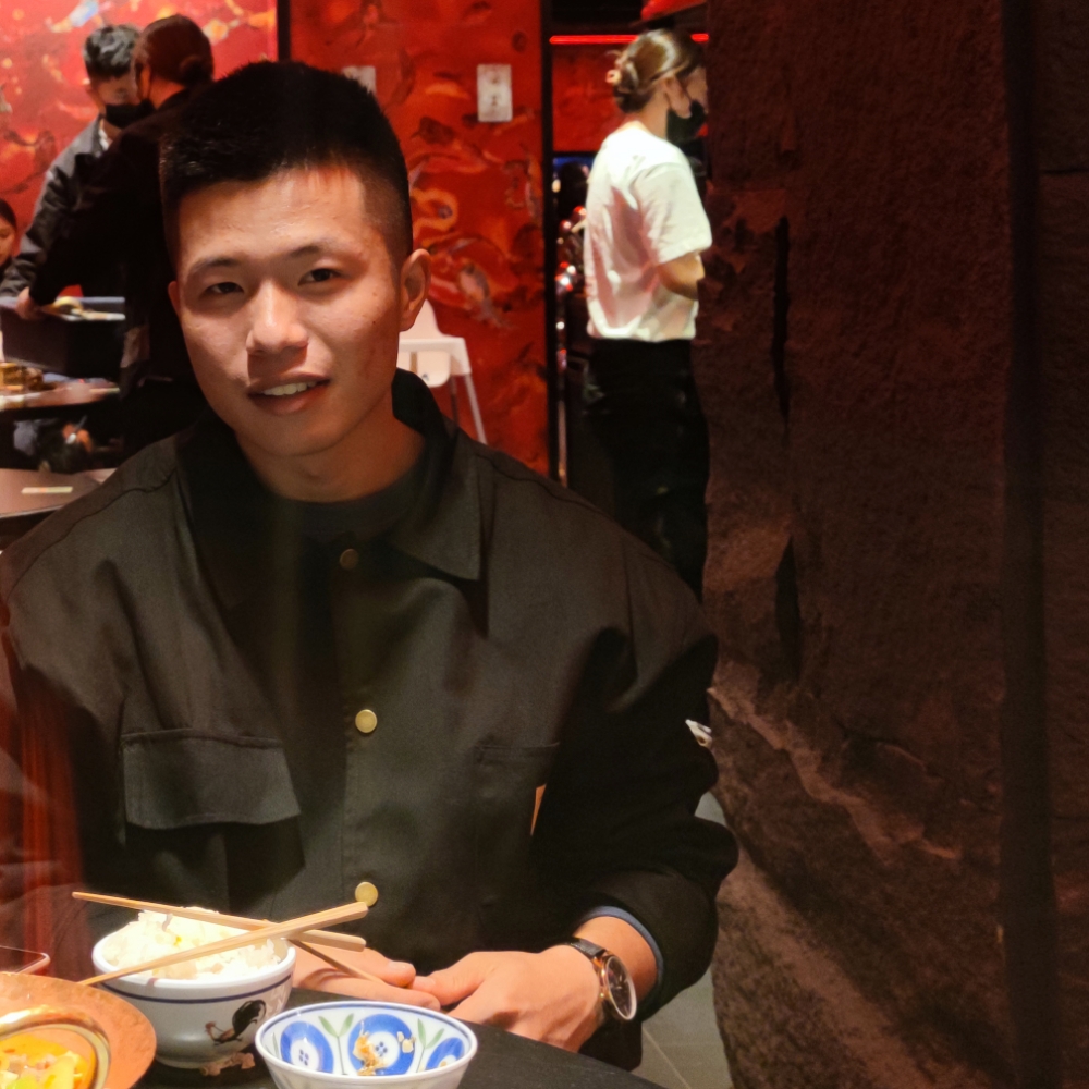 生动迎浮光的照片