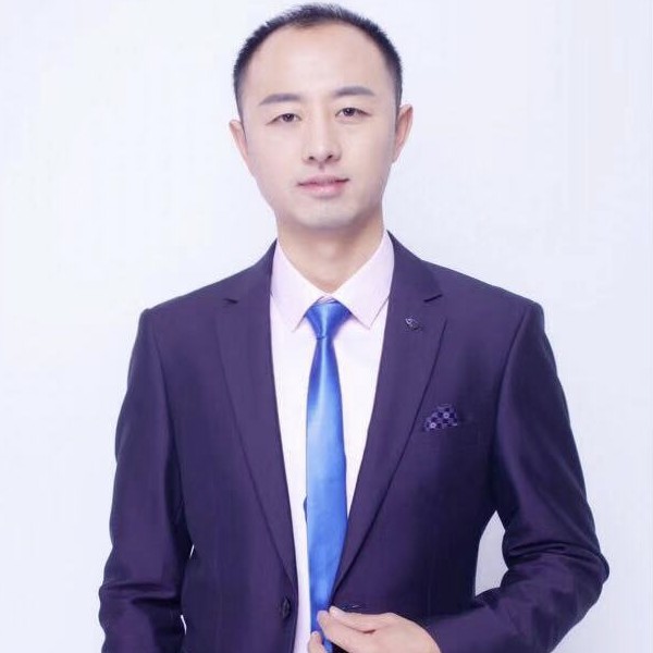 招窈美业的照片