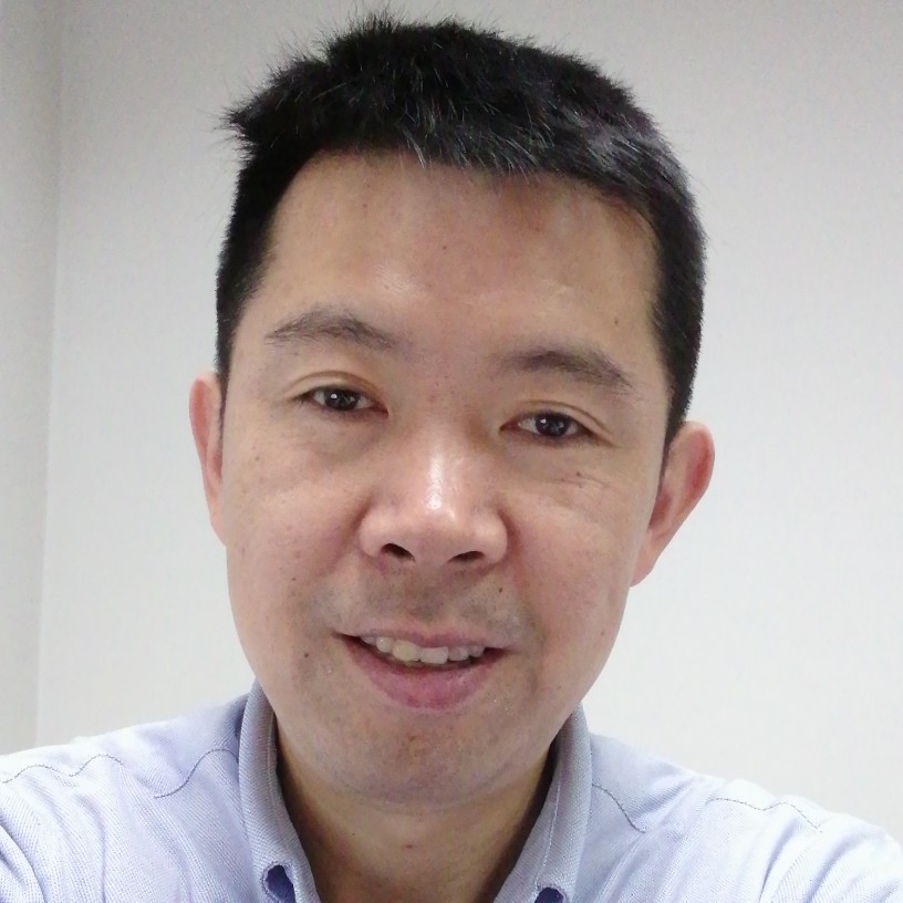 柔弱爱恋钢铁侠的照片