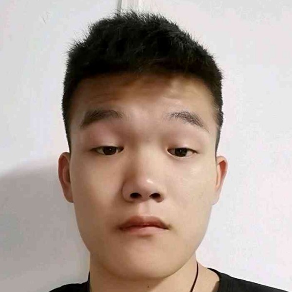王昶灿的照片