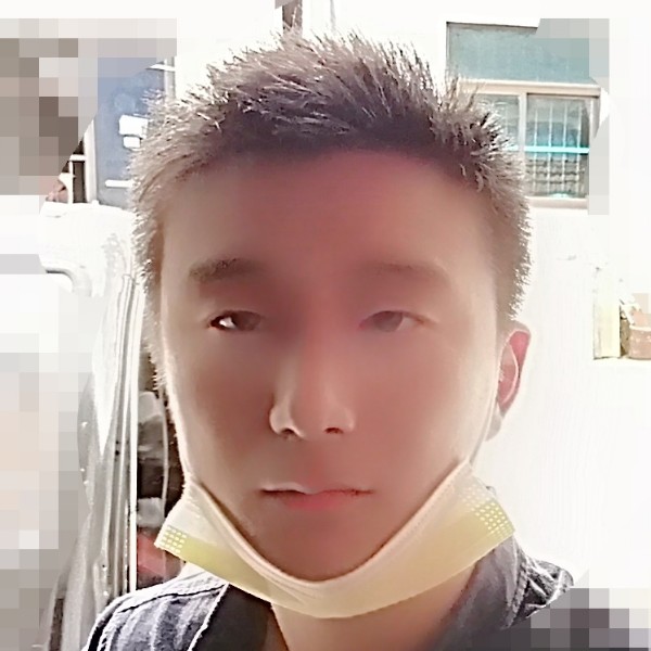 化羽含糊的照片