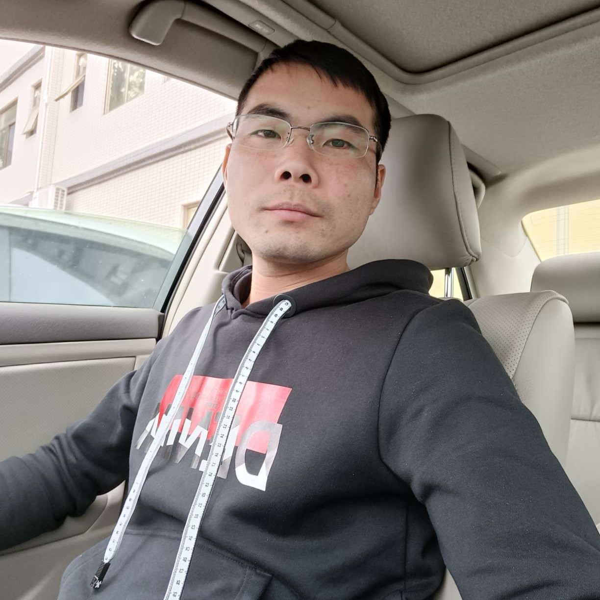 月光有凶狠的照片