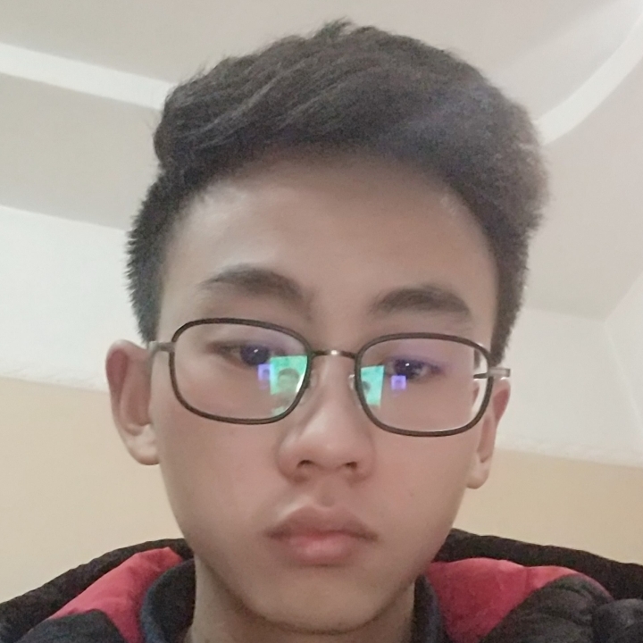 一枝红杏 。的照片