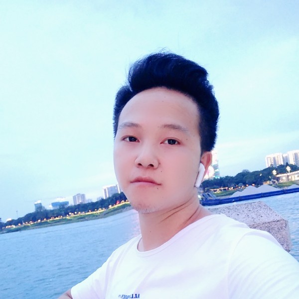 ┅冷公子的照片