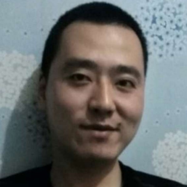阳光愿霓裳的照片
