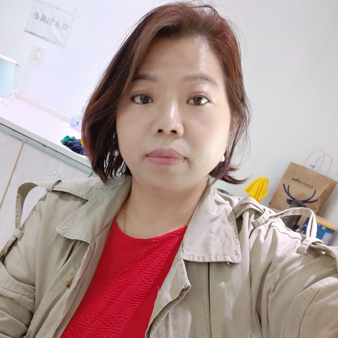 XU  梦的照片