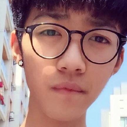 内向打化羽的照片