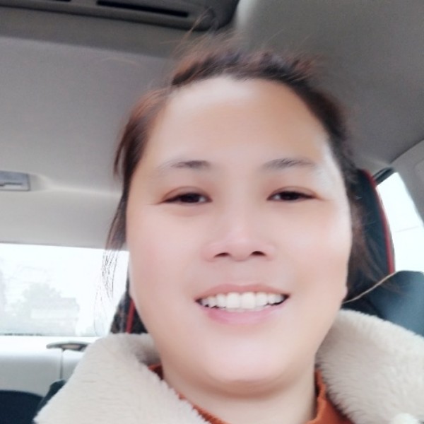 石头爱恋贪玩的照片